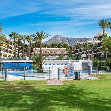 Golden Mile Getaway, Garden View, Pool & Comfort マルベーリャ エクステリア 写真